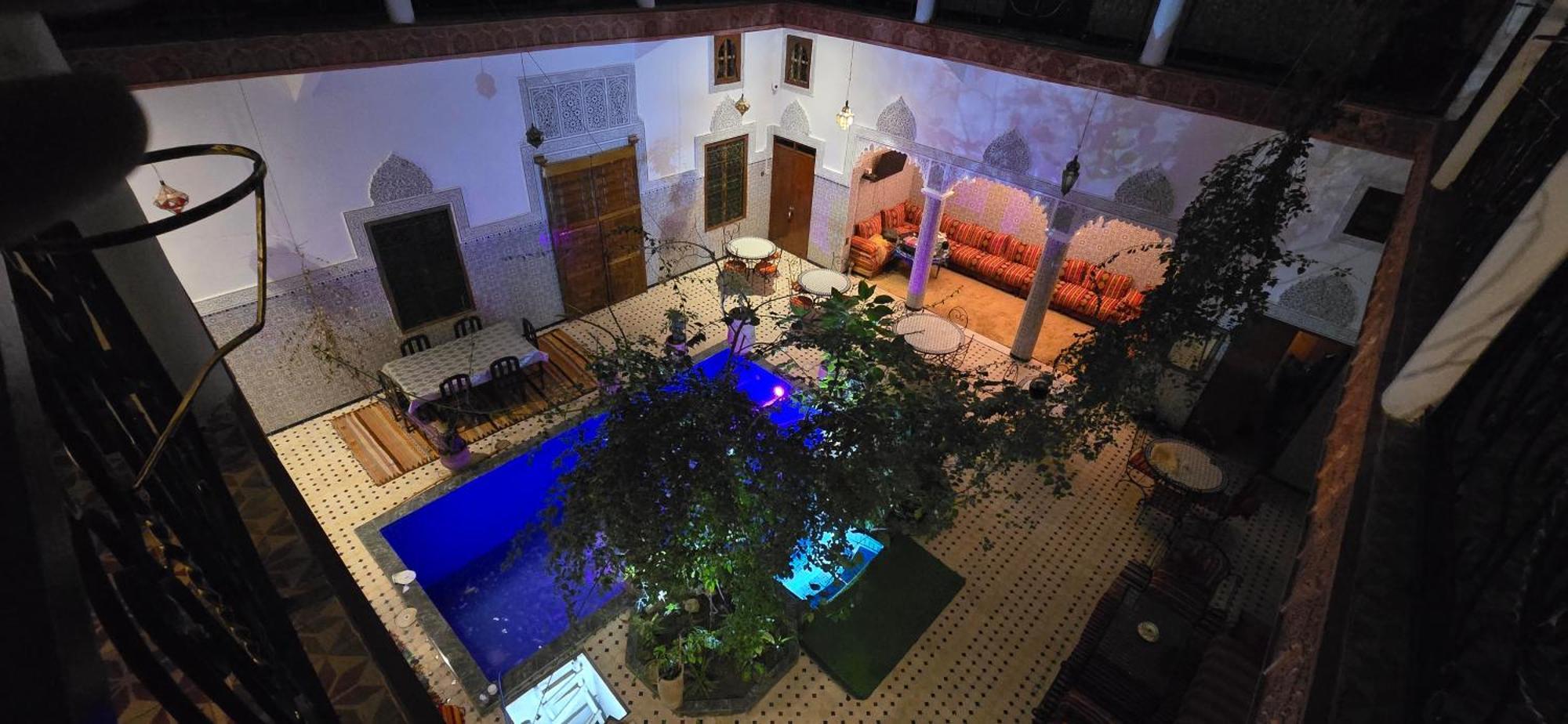Raffaa Guest house 3*